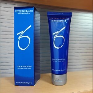 ZO Skin Health Dual Action Scrub - 116g / 4oz - Expiration 2028